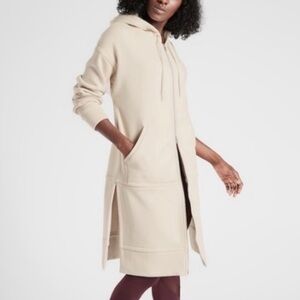 Athleta Tenacity Duster